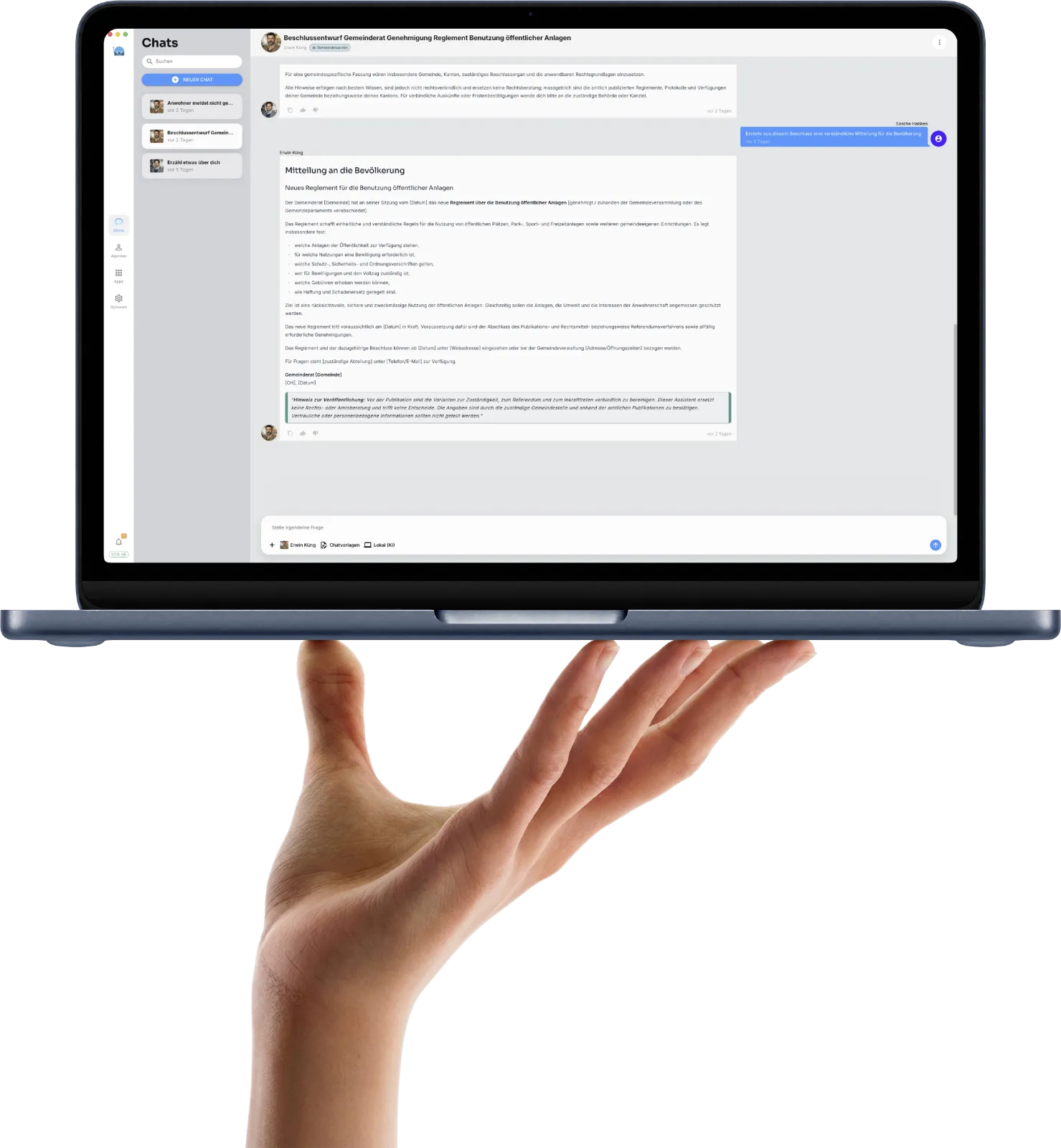 HIBot Desktop-App auf einem Notebook